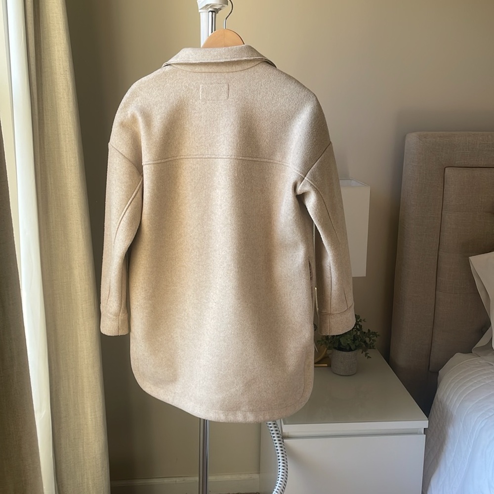 Oversized Shacket - Picture 3 of 3